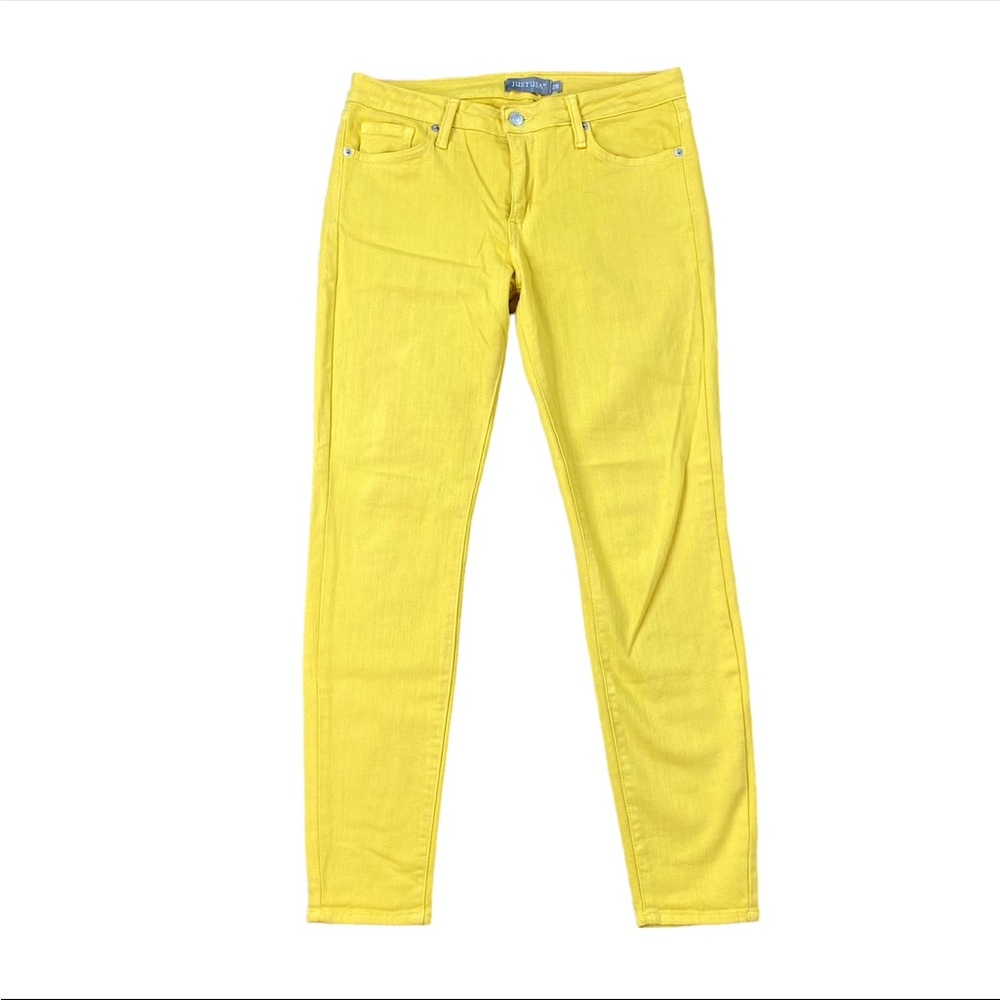 Woman’s JUST USA yellow mustard stretchy jeans size 28